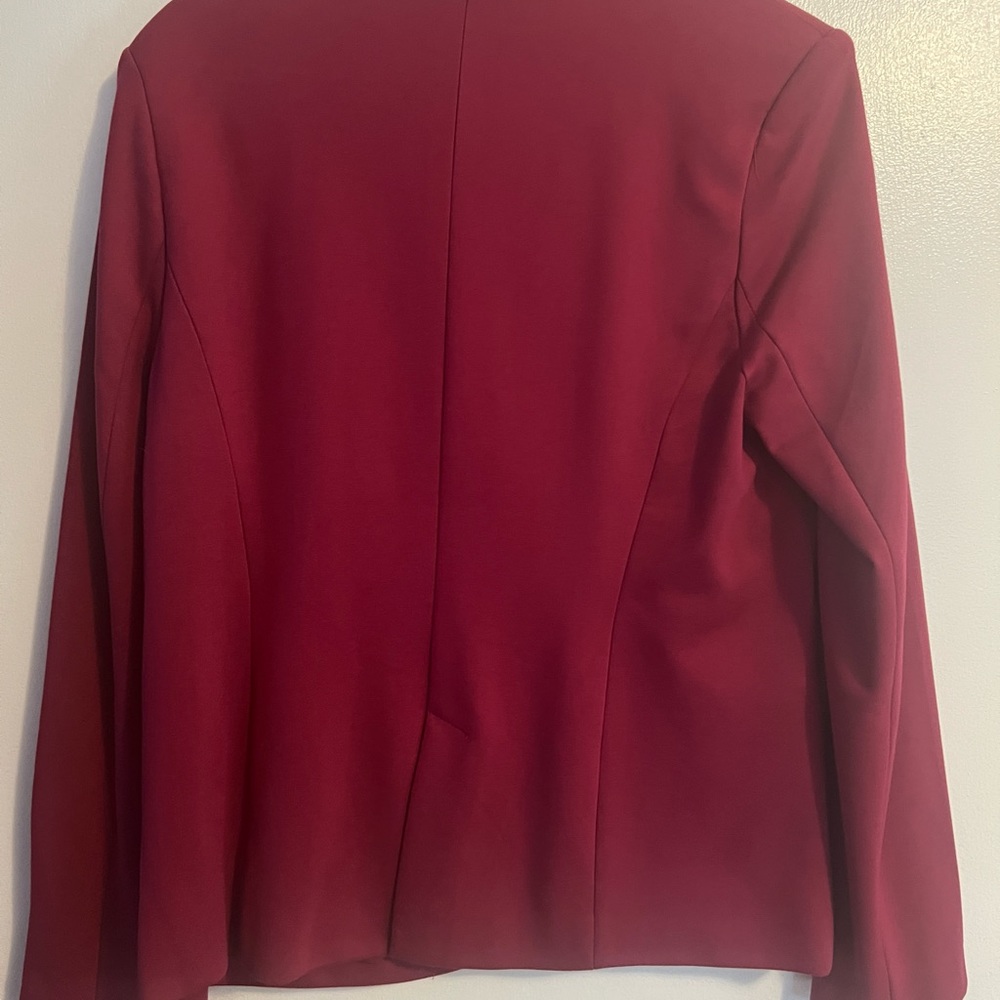 Magenta Versona Blazer